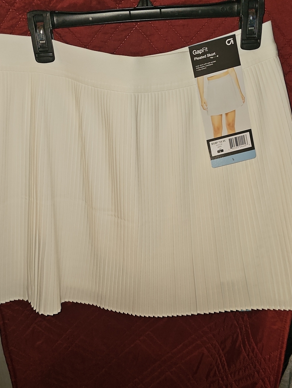 NWT Size Large-GAP Fit Women's White Pleated Skater Skirt